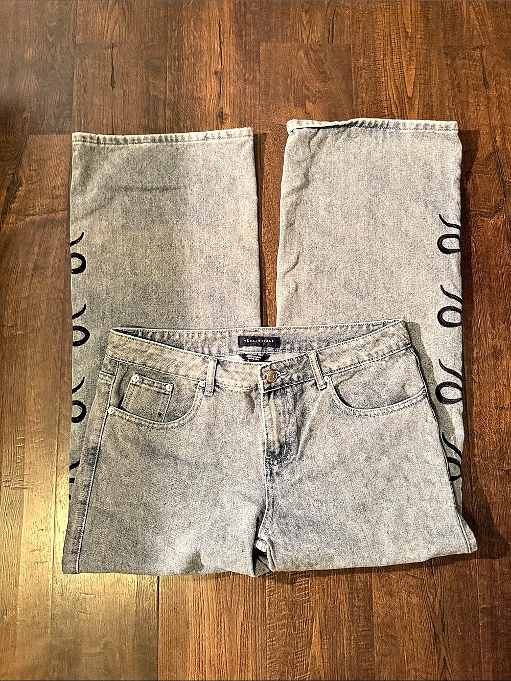 Aeropostale Aero Baggy Wide Leg Bow Jeans